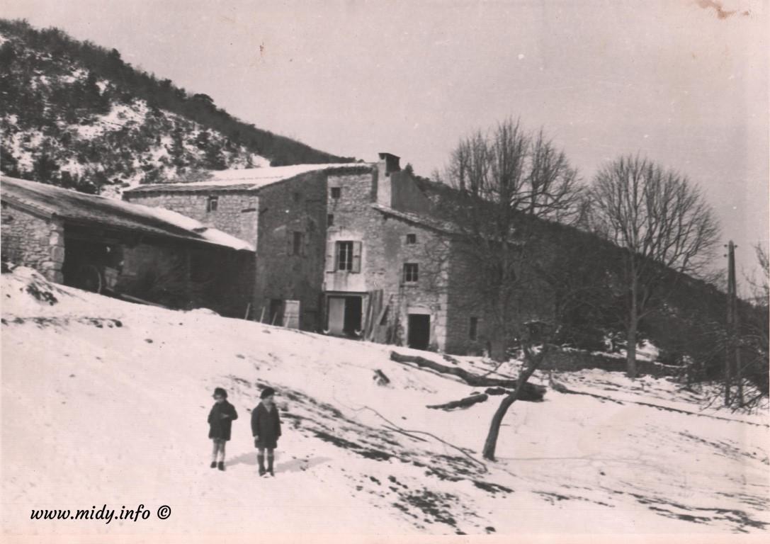 Combovin, ferme de Saint-Raymond